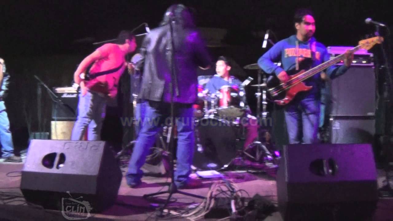 Barrio Pobre Toda La Noche HD