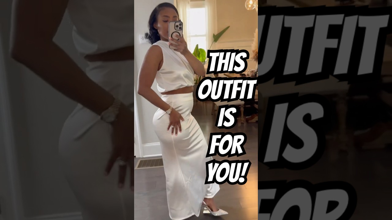 Keya James Put This Satin 2 Piece Set On & SHUT THE WHOLE ROOM DOWN!