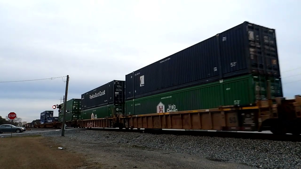 NS 4729 Leads NS 281 with KCS power Through Warner Robins, GA 1-29-26