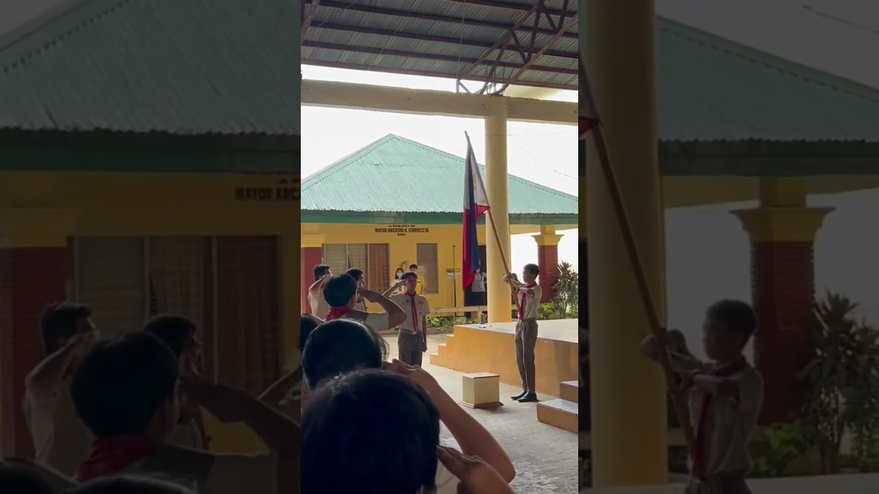 Lupang hinirang - Boy Scouts salute