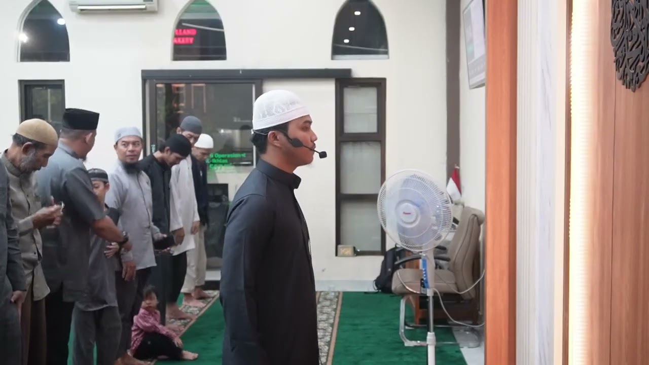 040325 Isya & Tarawih Ustadz Hafidz