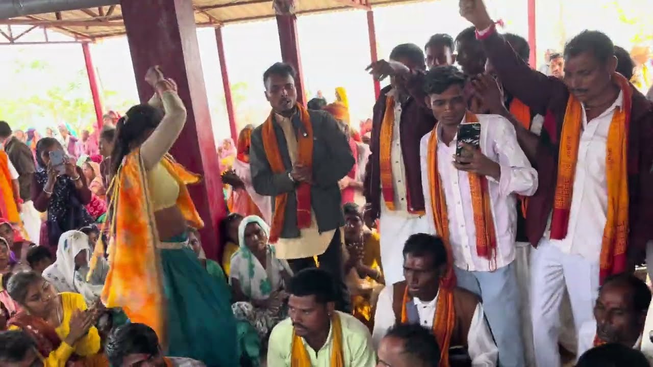बाबा कोकिन्दा पर साधु संतों ने किया भजन और भक्ति में डूबे संत समाज #viralvideo #guruji 