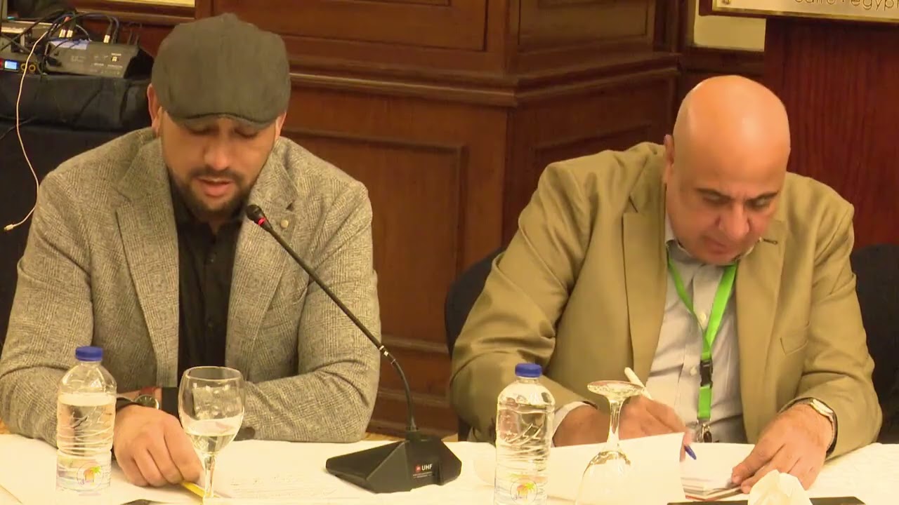 بحث بعنوان: النقد المسرحي العربي: إشكالية الخصوصية، وأزمة المصطلح، ورهانات التأسيس..  معتز بن حميد