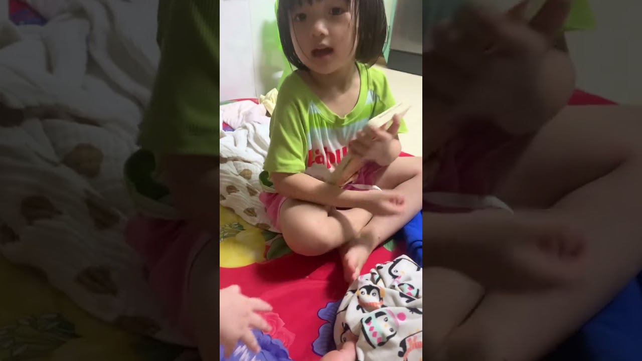 Bơ 3y6m. Đọc sách cùng Bơ