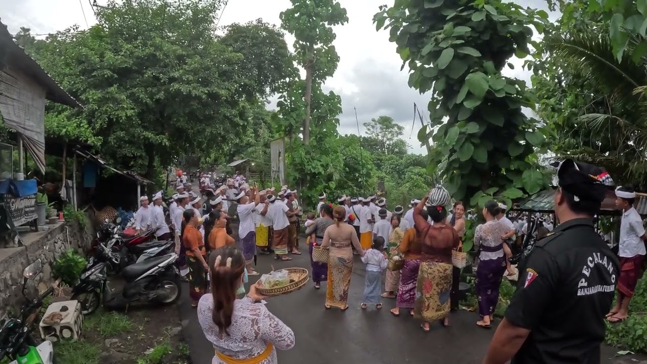 Balinese Ceremony near Amed