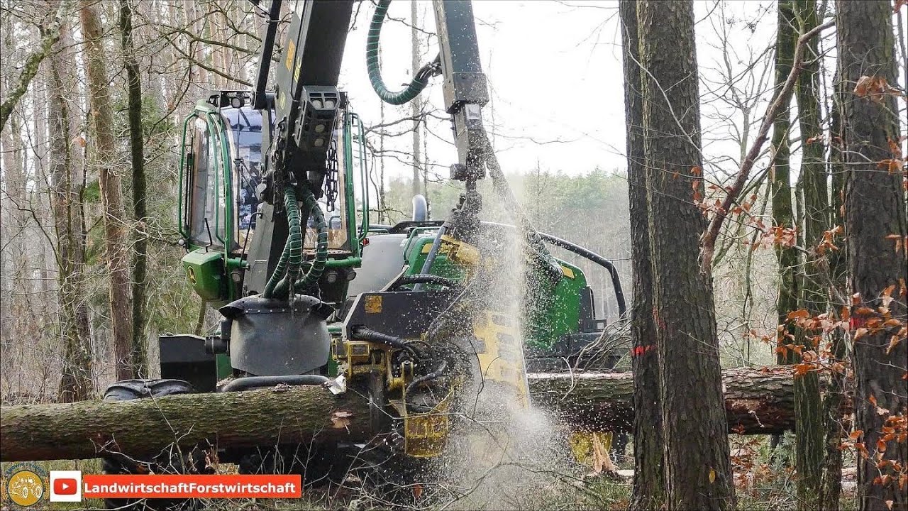 John Deere 1170G Harvester im Starkholz