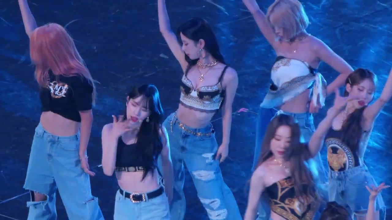 220821 WJSN 우주소녀 - Last Sequence - Bona 보나 focus @ KCON LA