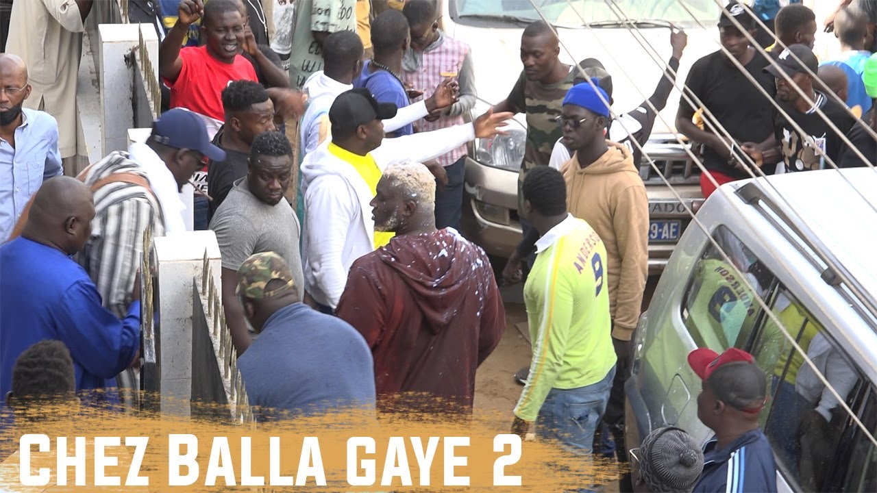 Regardez l'ambiance chez Balla Gaye 2 avant son départ
