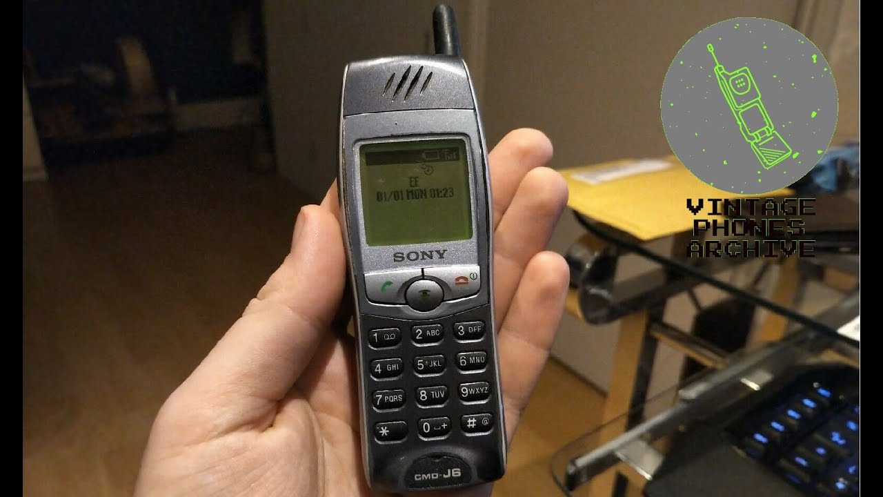 Sony CMD-J6 mobile phone menu browse, ringtones, games, wallpapers
