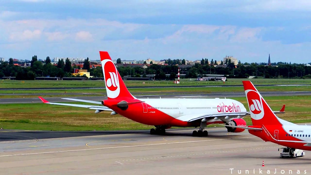 Air Berlin Airbus A330 at Tegel Airport (HD)