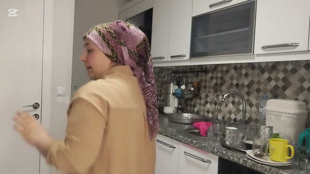 Günlük vlog 😀 ablamda akşam yemeği 🧿ellerine sağlık bacii ♥️