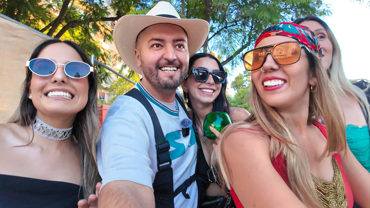 يوم جميل مع ‏عائلة في مدينة مائية- تعرفة على بنت من أصول عربية - حضرت اكبر احتفالية في تشيلي 🇨🇱