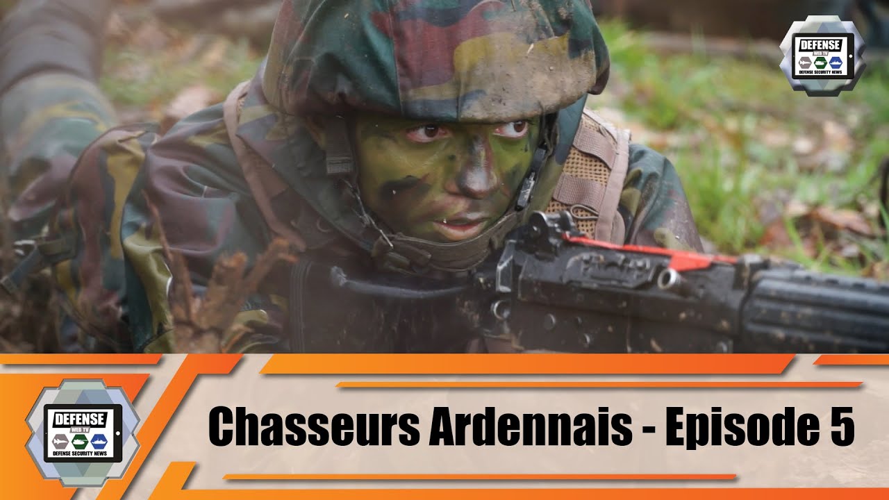 La vie des jeunes soldats bataillon Chasseurs Ardennais Episode 5 La remise du bérêt