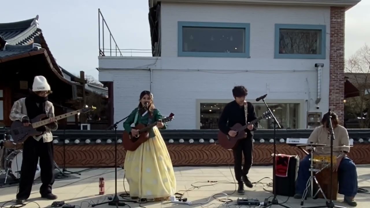 多樂園ParadiseLots - 毛衣 @韓國全州韓村屋