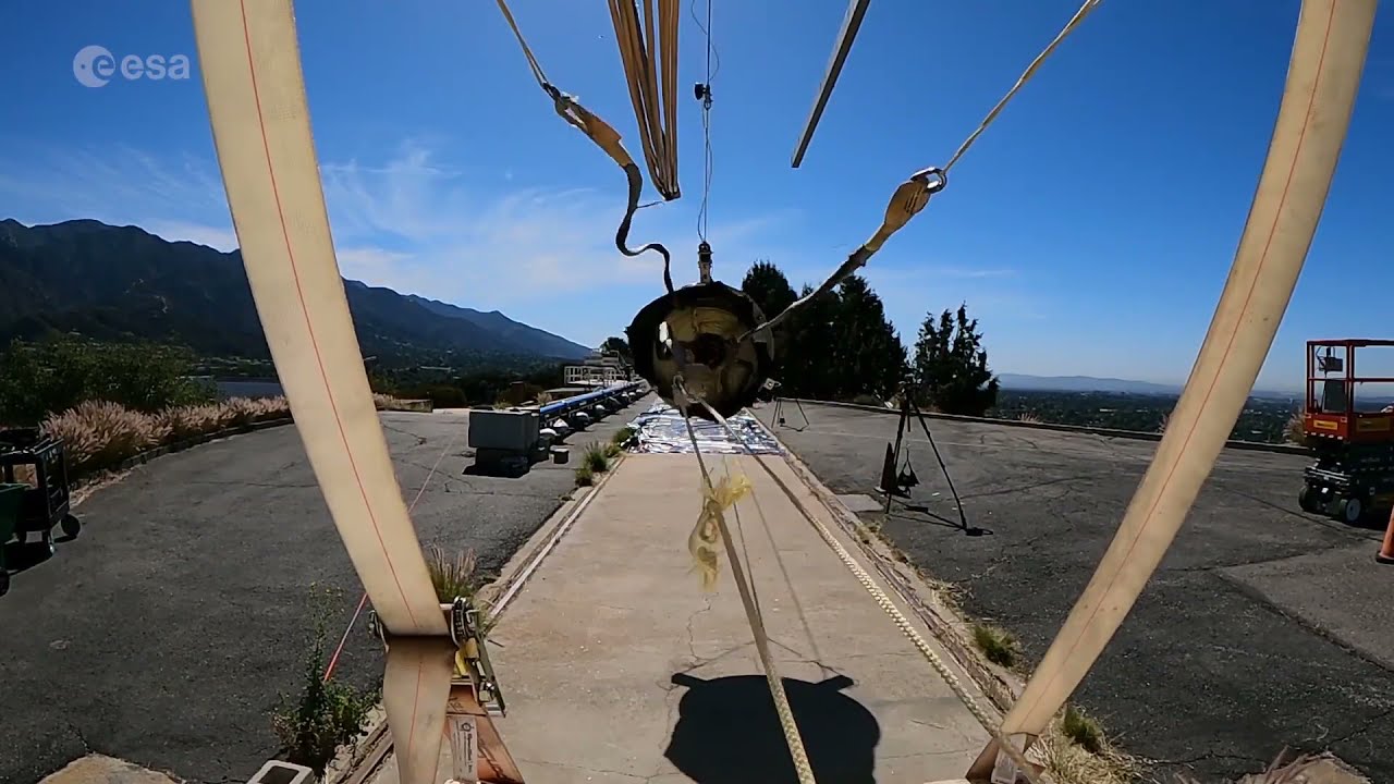 ExoMars parachute extraction tests &ndash; Airborne Systems