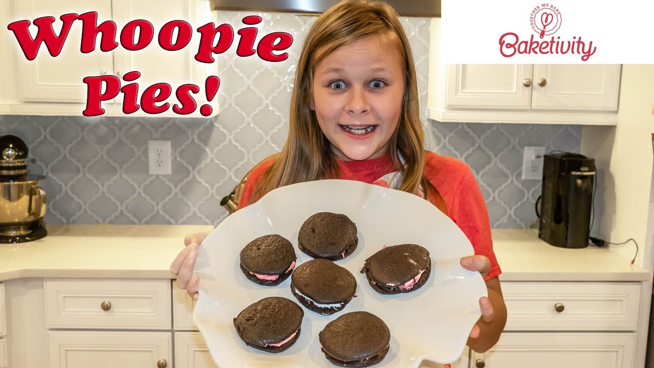Assistant Makes Whoopie Pies with Baketivity Educational Science Sets