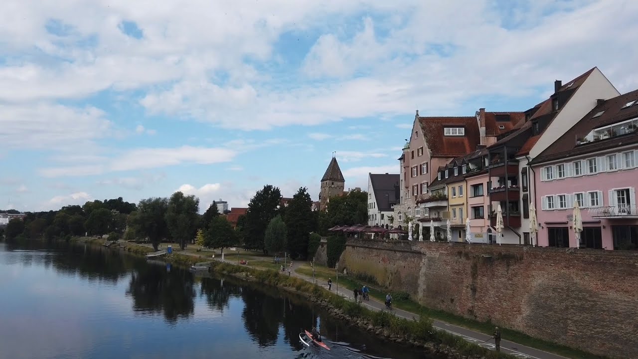 Ulm - Ulmer Mitte, Herdbrücke nach Neu Ulm walk