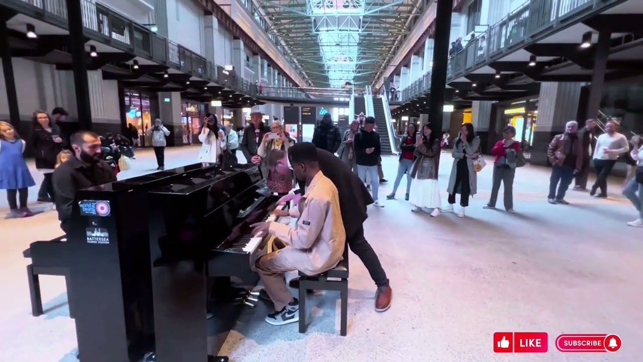 PIANO DUEL ON 2 PIANOS LEAVES CROWD In AWE (UNEXPECTED CONTRIBUTION!)