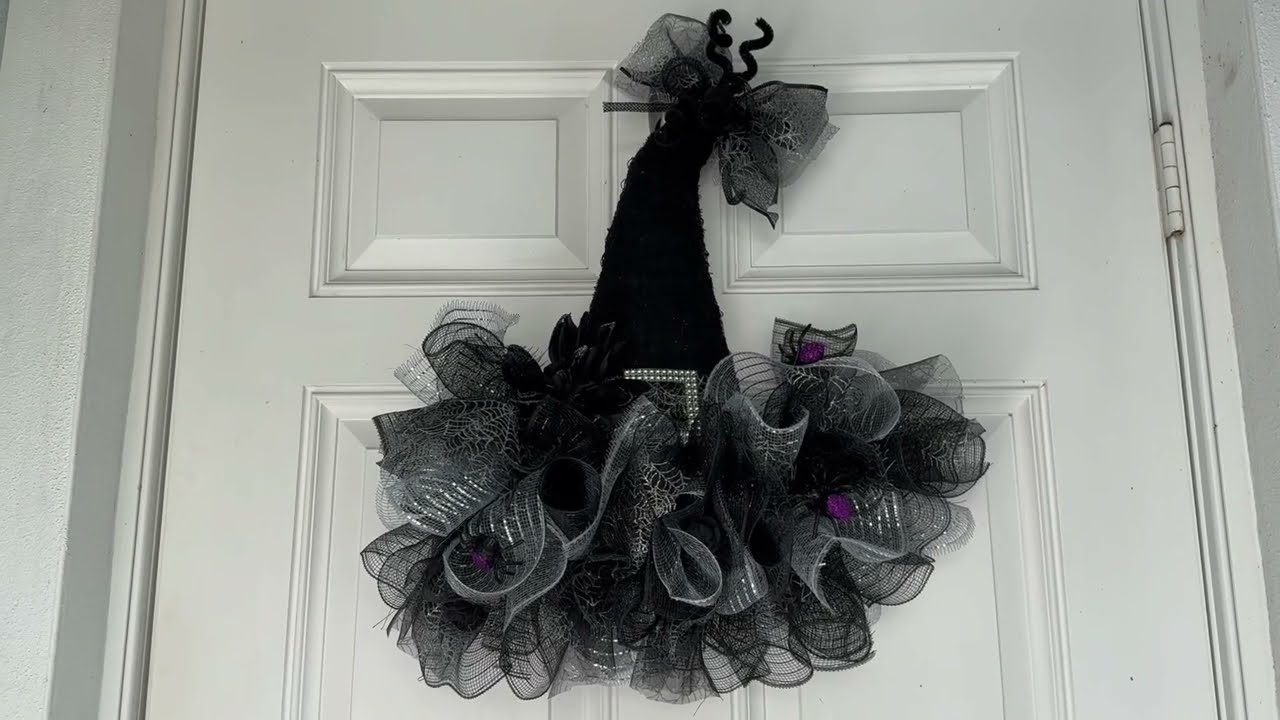 Make This Gorgeous Witch Hat Halloween Wreath!