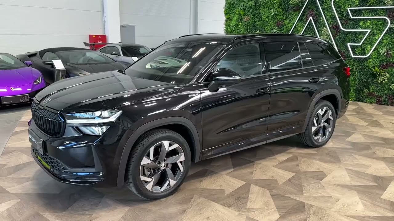 &Scaron;koda Kodiaq TDI*4X4*SPORTLINE*NEZ.TOP*DCC*7-M&Iacute;ST
