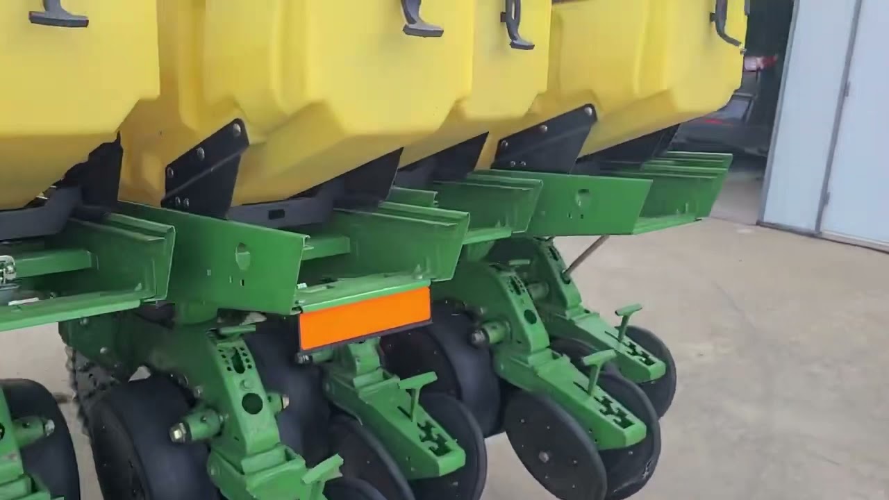 Сеялка пропашная John Deere 1780  м/р 51см.