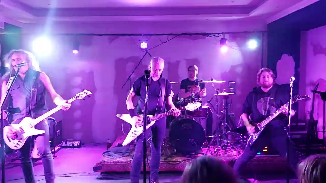 Masterpiece  - Fade to Black LIVE