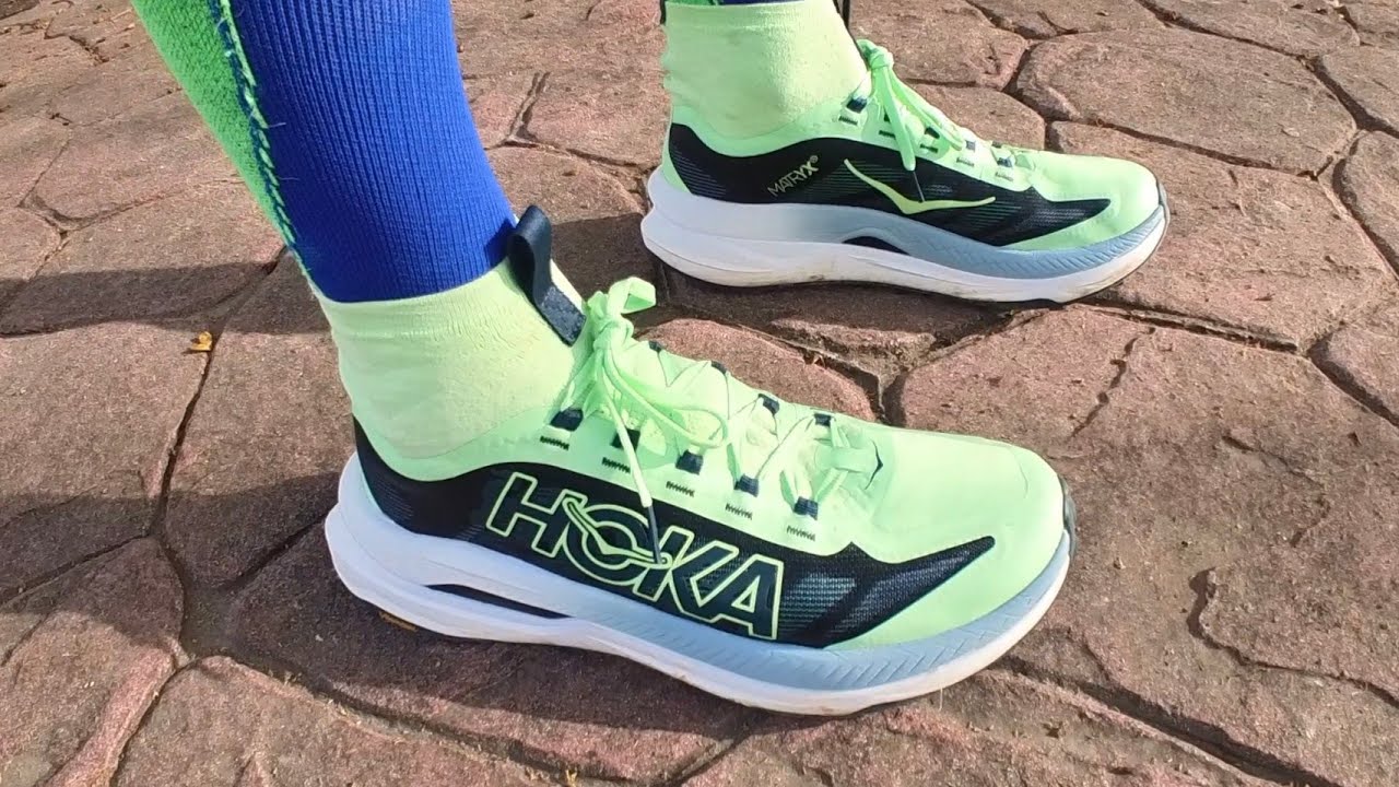 HOKA TECTON X3 