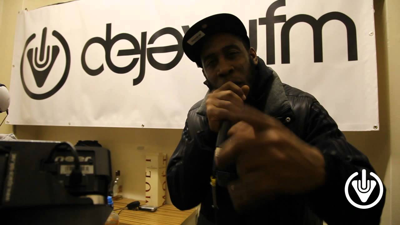 CHRONIK | SICX | GRAMMA MC | VOLA - DJ WHITECOAT & ALX SOSA - DEJA VU FM