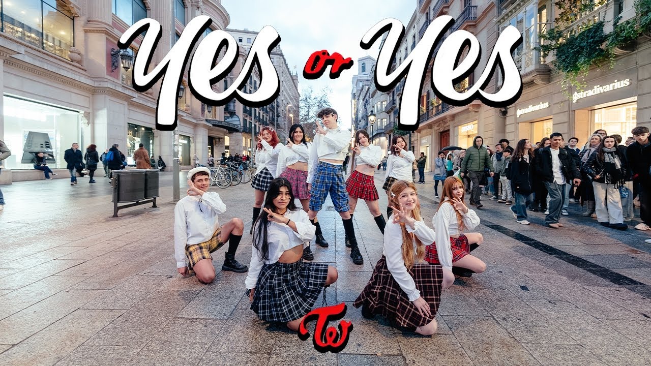[KPOP IN PUBLIC] TWICE (트와이스) - 