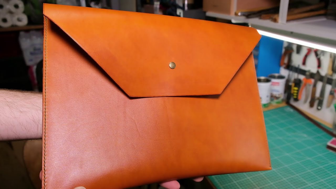 Making a leather A4 document pouch / folder