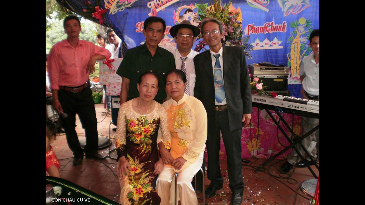 CON CHÁU CỤ VÊ