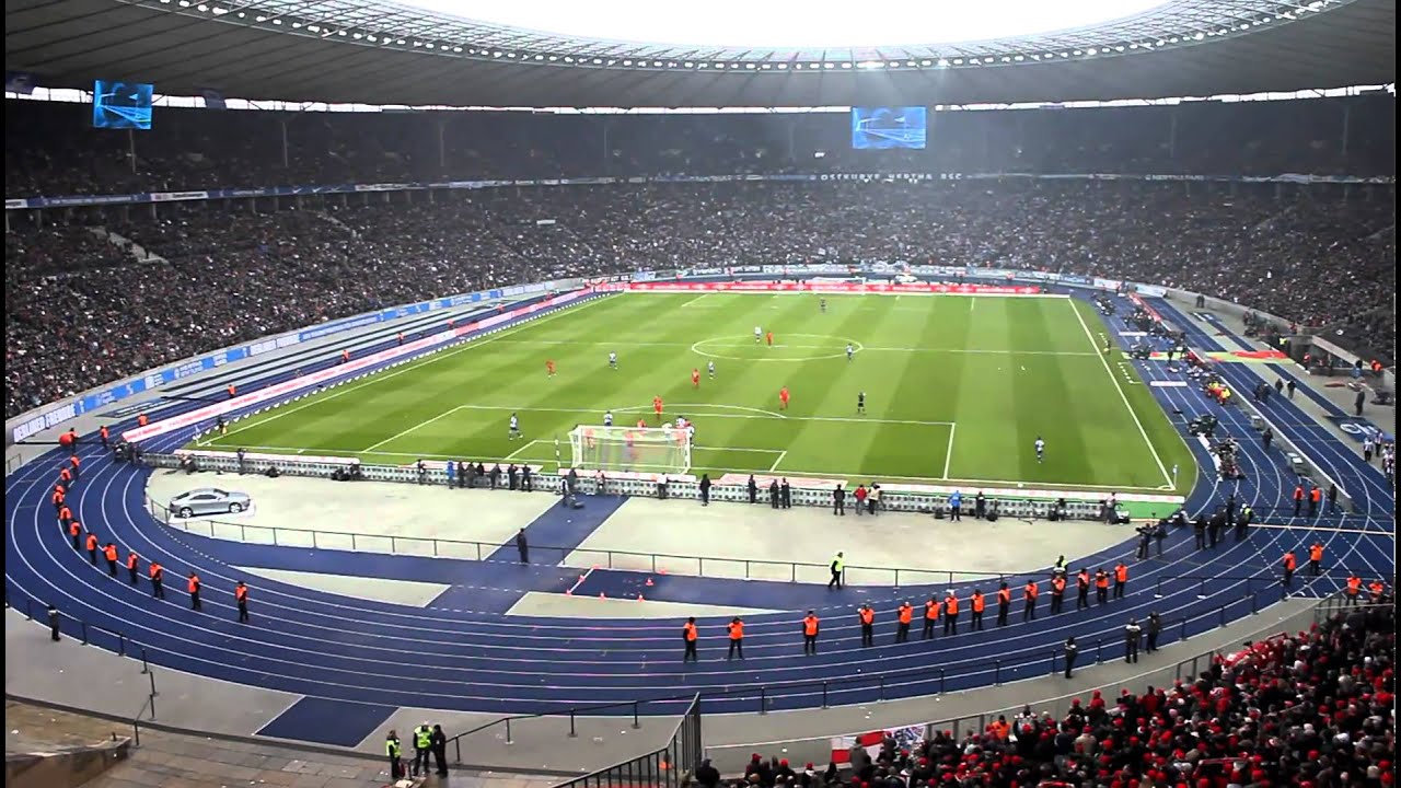 Dem Morgengrauen entgegen... 1. FC Union Berlin bei Hertha BSC 05.02.11