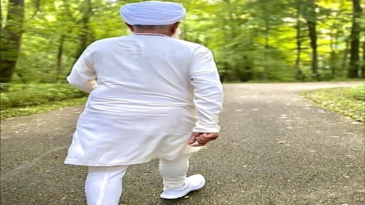 Sri Satguru Uday singh ji pavittr (updesh) and Drshan Har dekhan Kay Shabad by Hazuri raggi 🙏🌼🙏