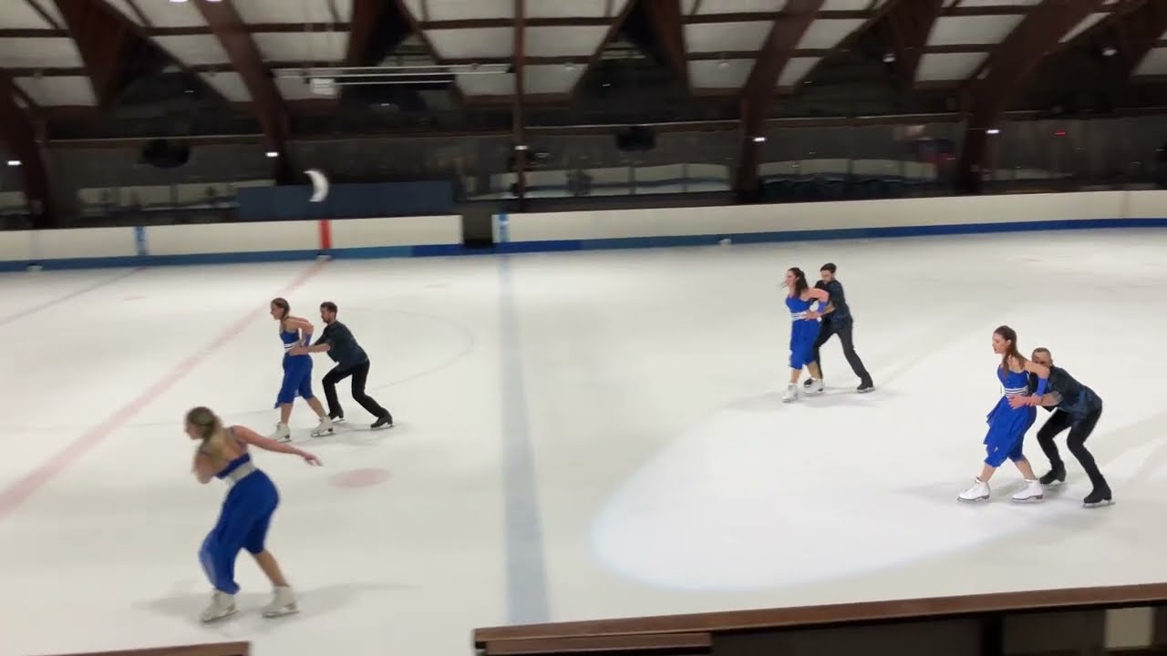 Ballet sur glace : Artémis