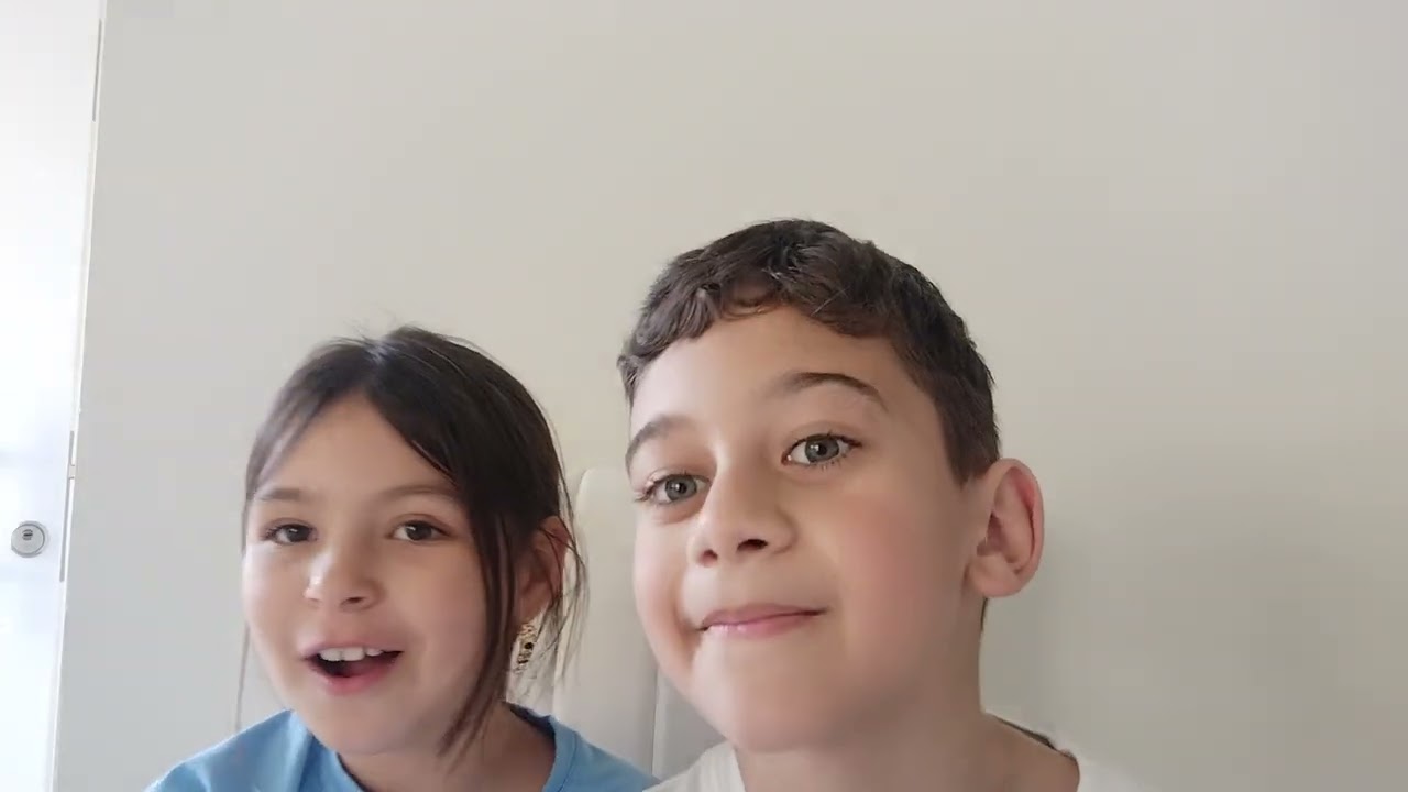 Contamos chismes de lo que hicimos de la ariana🤣🤣🤣🤣🤣🤣🤣(íbamos a ASER broma)