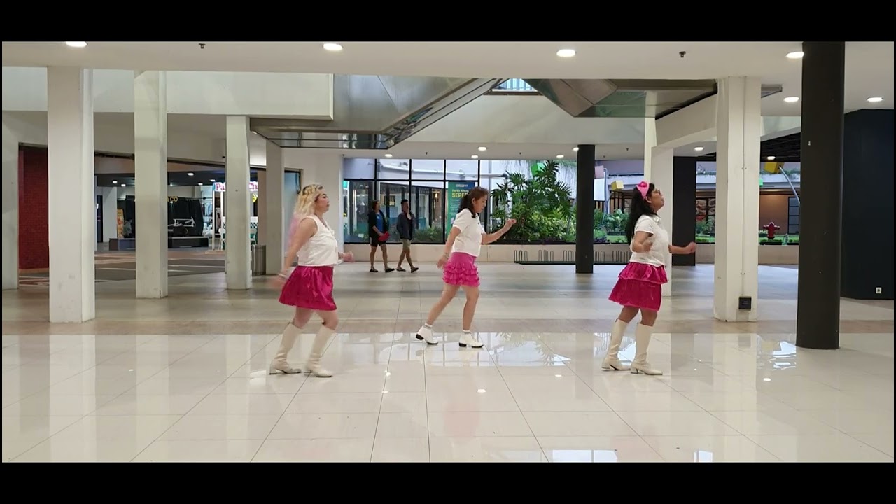 L. O. V. E  2025 - Line Dance - Choreo: Sarah Choi (KOR), Demo by Barbie Dance 
