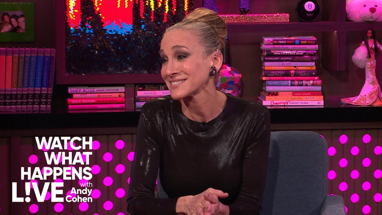 Sarah Jessica Parker & Matthew Broderick&rsquo;s First Kiss | WWHL