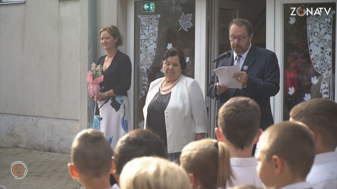 ZÓNA TV - ISKOLAPAD - Zalahaláp - Aranydiplomást köszöntöttek a zalahalápi iskolában
