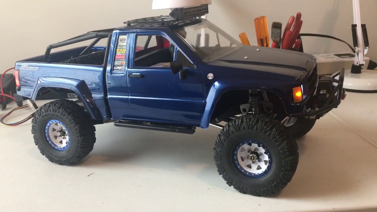 Axial SCX10II - Proline Toyota SR5