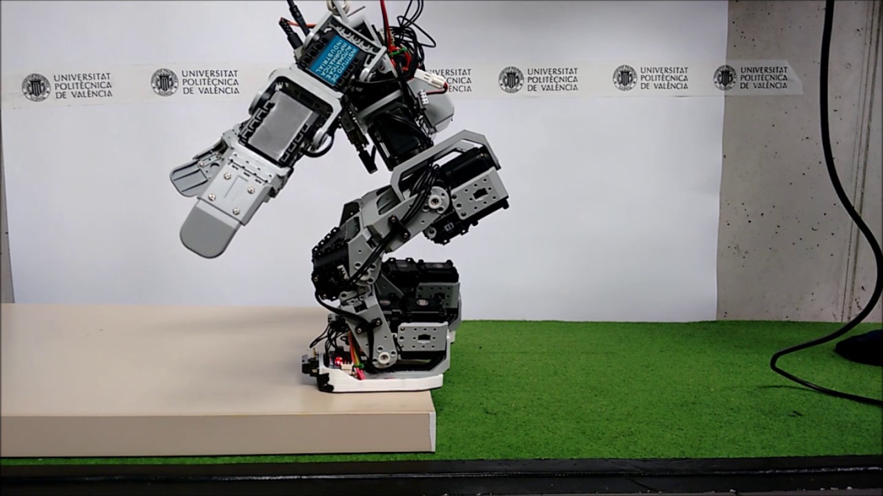 Bioloid humanoid robot controlled by BeagleBone Black board