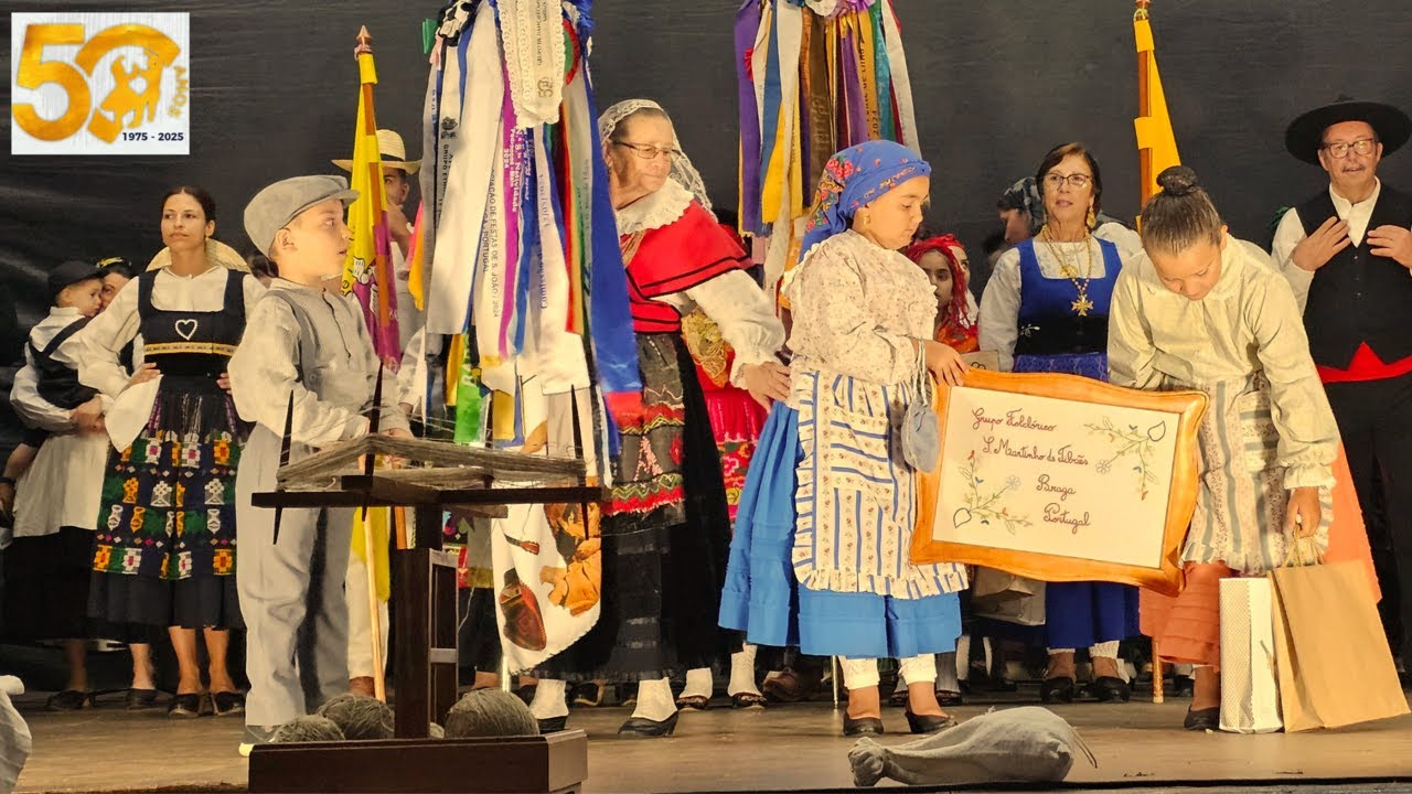 GRUPO FOLCLÓRICO DE SÃO MARTINHO DE TIBÃES NO 50º ANIVERSÁRIO DO GRUPO DE DANÇAS E CANTARES DO NEIVA