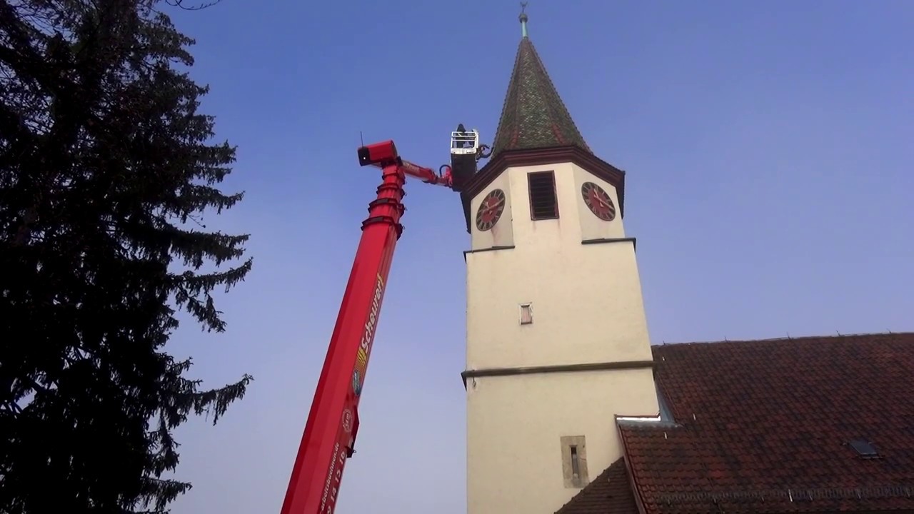 Reparatur am Kirchturm der Martinskirche in Hochdorf