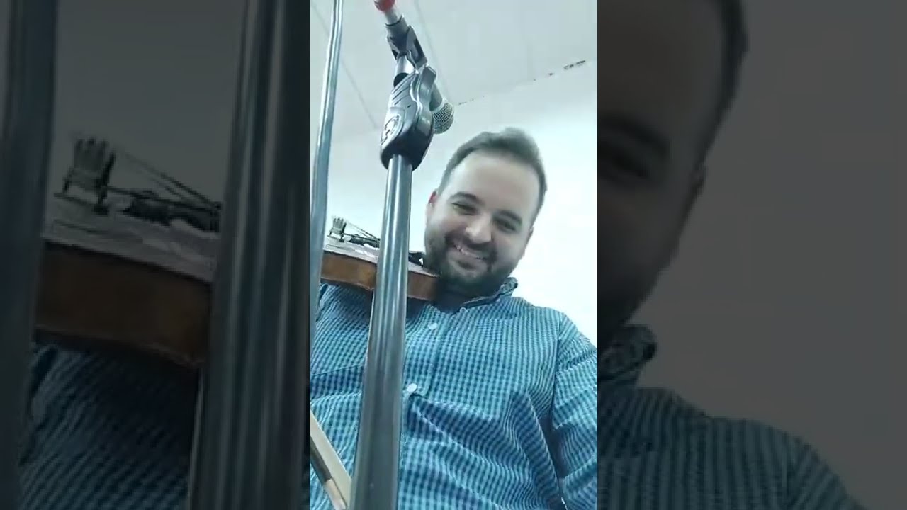 LIVE μετάδοση από γλέντι στην Τήνο!!Νησιώτικα!!