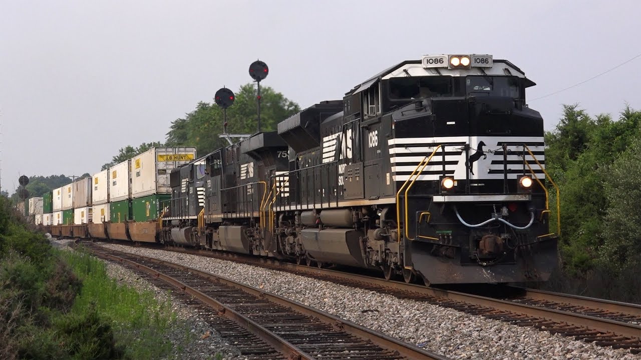 Trains on the Norfolk Southern Virginia Division -  Summer 2015