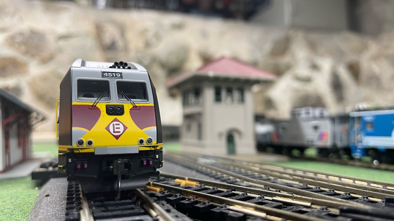 Atlas Gold HO Scale NJT Erie-Lackawanna Heritage Unit ALP-45DP 4519 Review