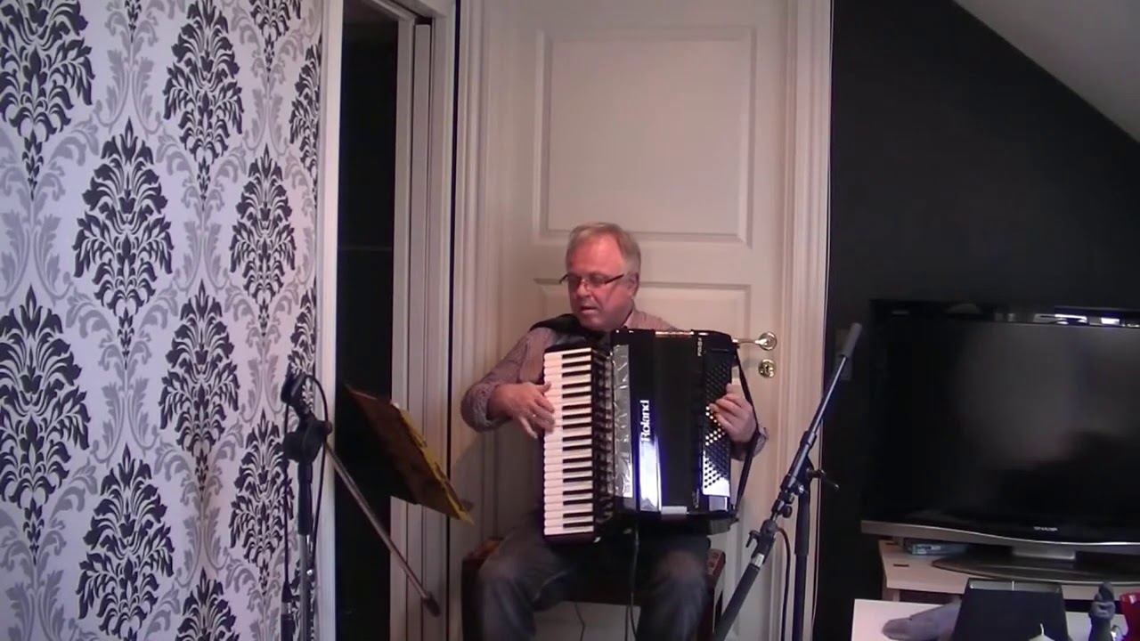 Kopi af Fliegende Bl&auml;tter - accordion solo - harmonika - l'accordeon - dragspel - trekkspel