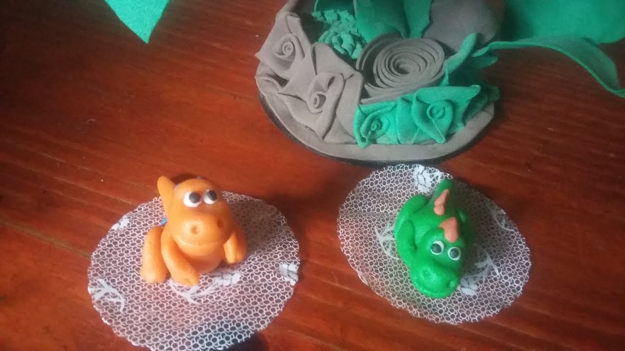 Docinhos  dinossauro modelados
