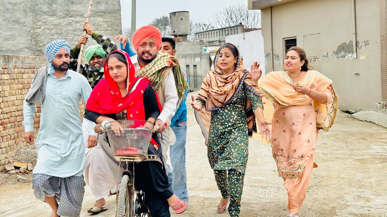 ਹੁਣ ਅੜੂ ਗਰਾਰੀ • Hot Padosan ''35" | New Punjabi Movie | Latest Short Movie 2025 | 