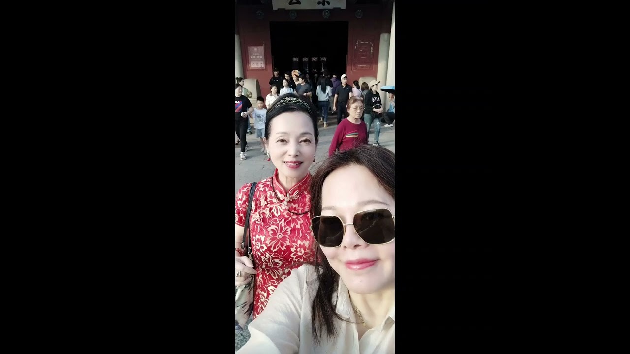 和好友們一起旅游中國厦門、泉州，那樣美麗的日子真的歡樂又浪漫~那是值得回味浪漫的島嶼~#鳳凰天后#洪美珍#郭台銘 #黃仁勳 #全球素食嘉年華
