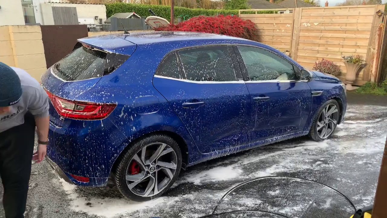Renault Megane 4 Gt Maintenance Wash